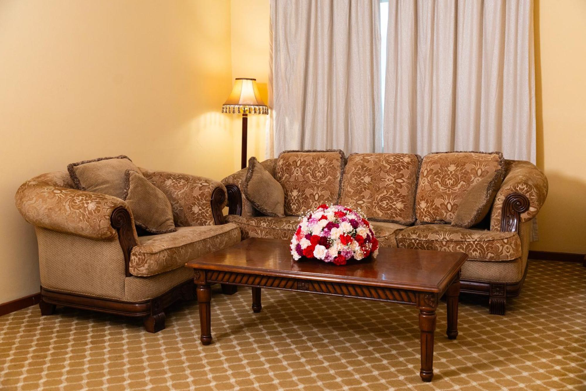 Dreamliner Hotel Аддис-Абеба Экстерьер фото